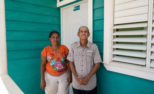 Dominicanos con viviendas dignas