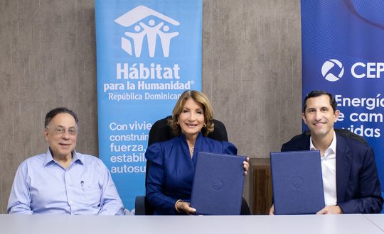 (Español) CEPM y Hábitat impulsan Hogar Seguro para mejorar viviendas en el Este