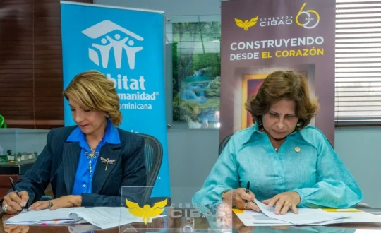 Cementos Cibao y Hábitat para la Humanidad RD se unen para transformar hogares en Santiago