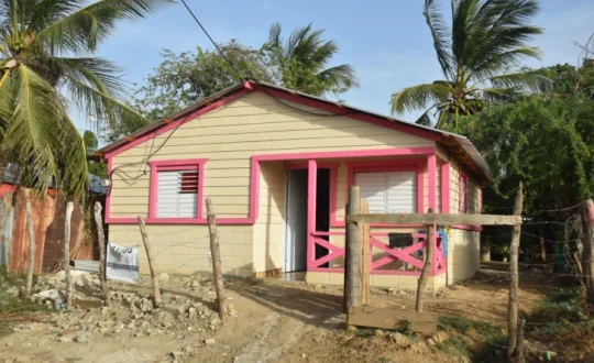 el sueño de tener casa propia sigue fuera del alcance de miles de dominicanos